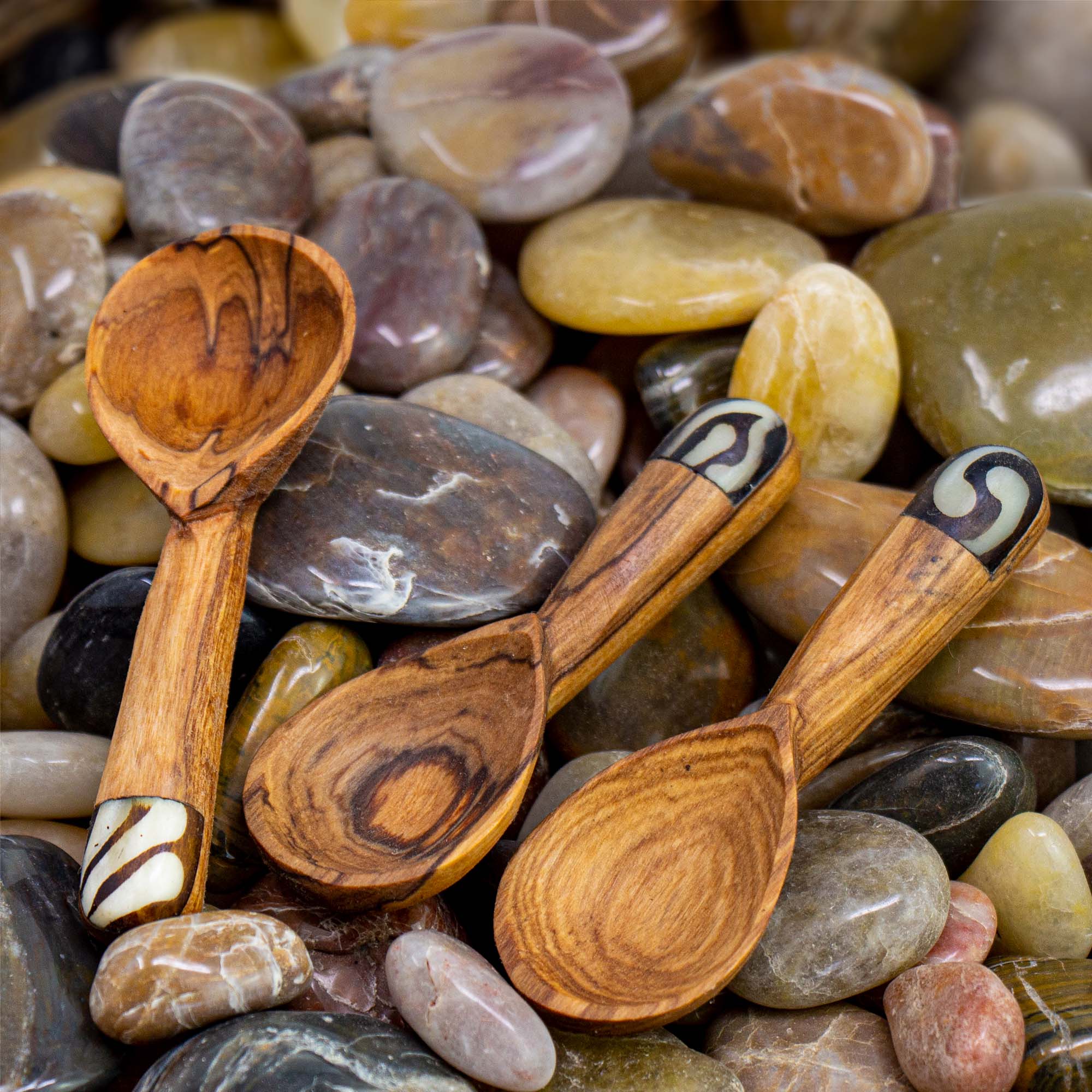 Teardrop Olive Wood Scoop, Set of 3