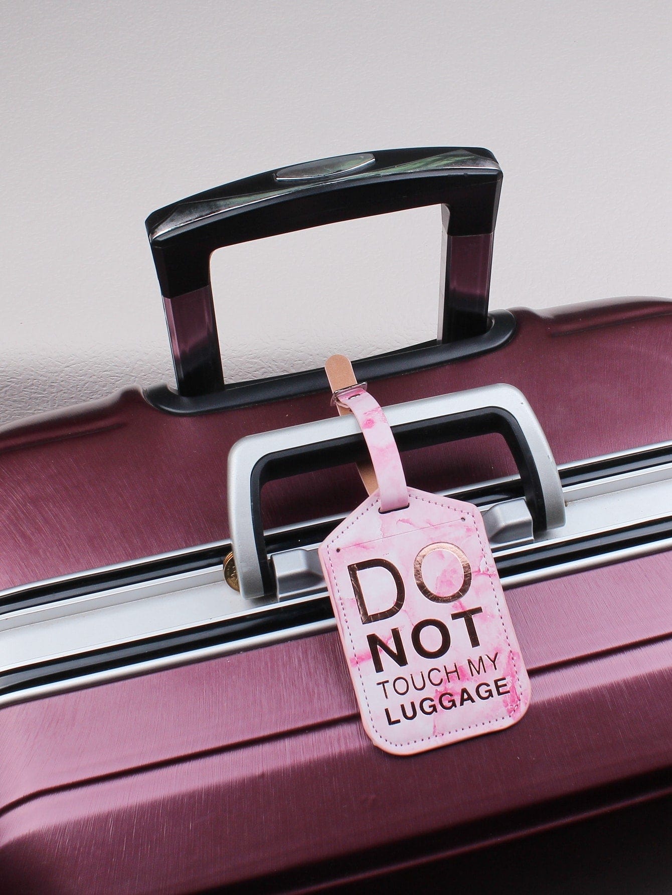 Pink marble do not touch luggage tag