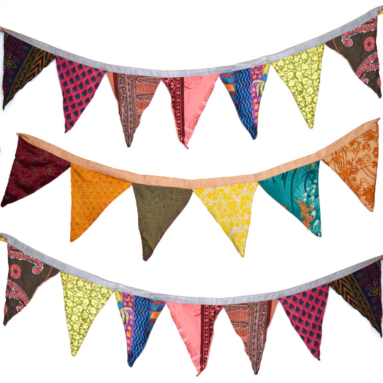 Sari Bunting