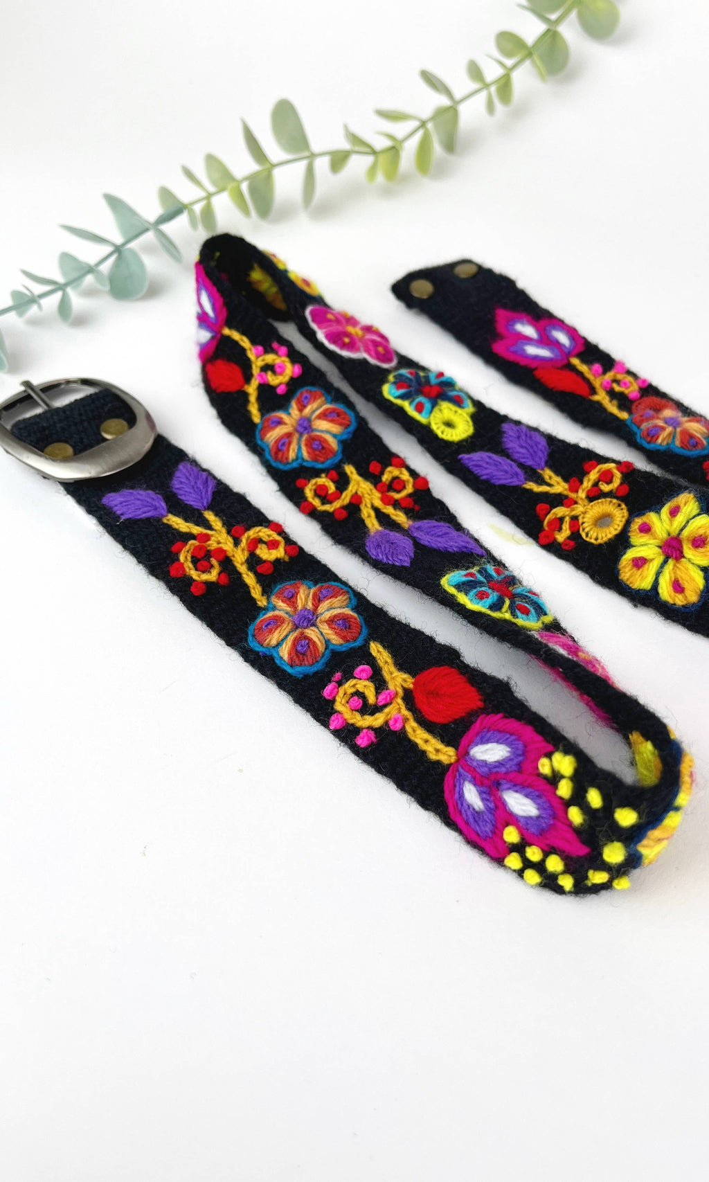 Skinny Floral Embroidered Belt