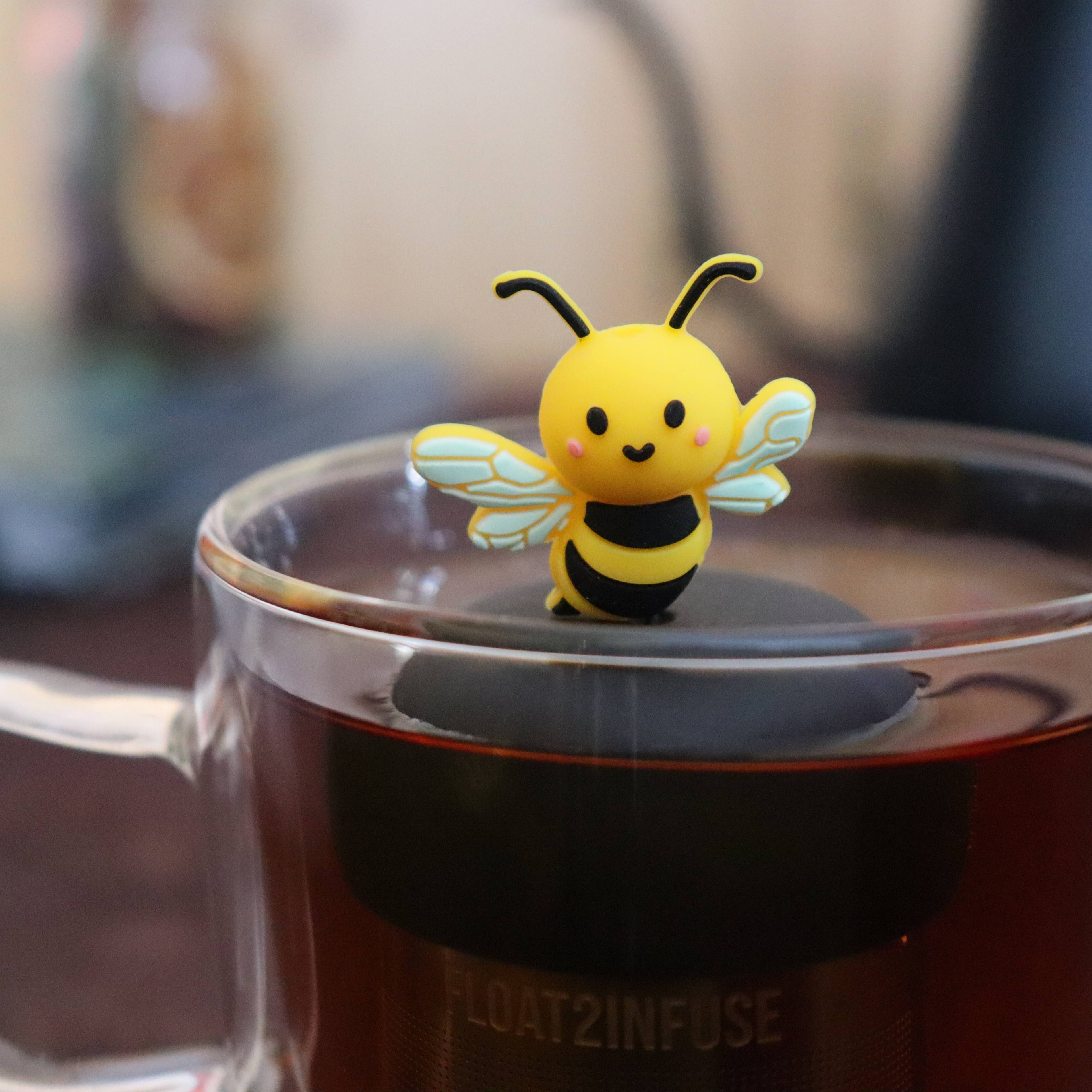 Bumble Bee | Floating Tea Infuser | Black Base | Yellow