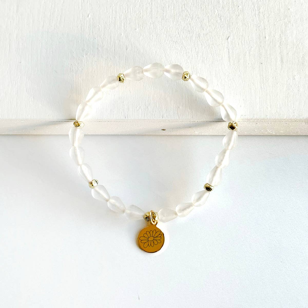April • Birth Flower Bracelet