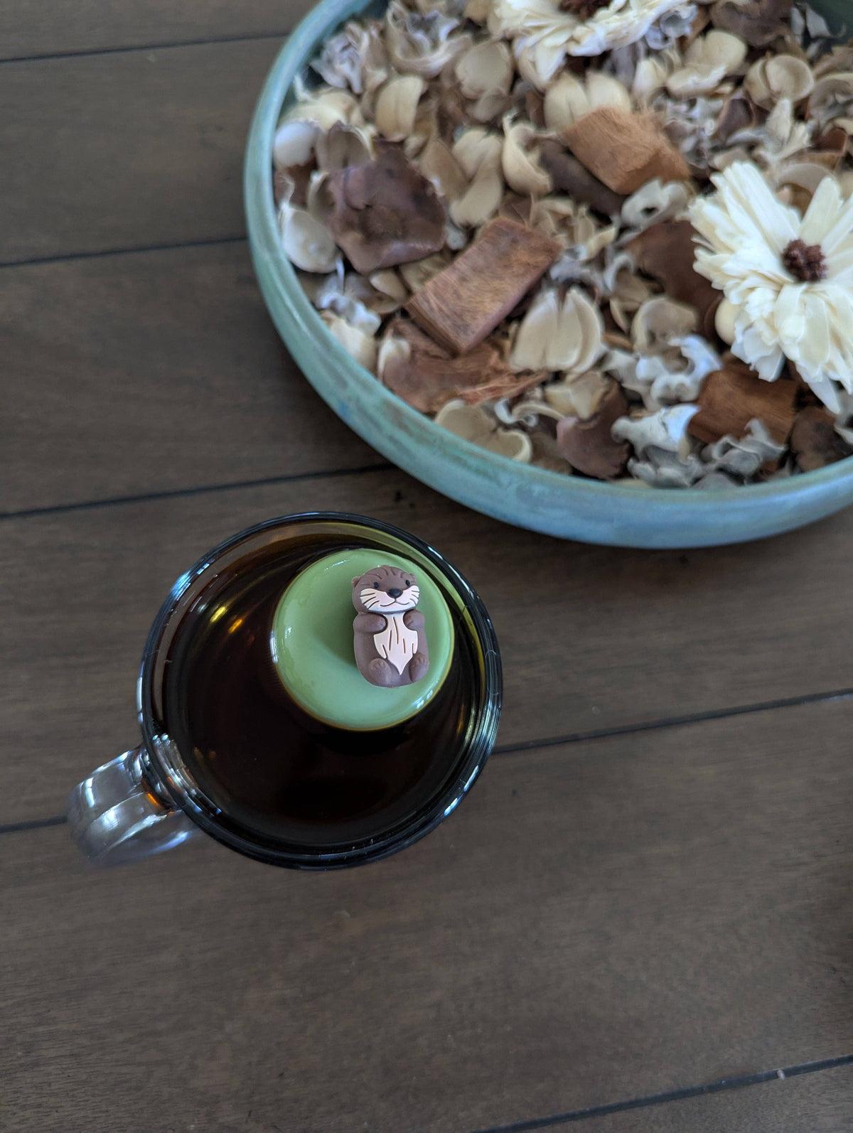 Otter | Floating Tea Steeper | Green Base | Brown Otter