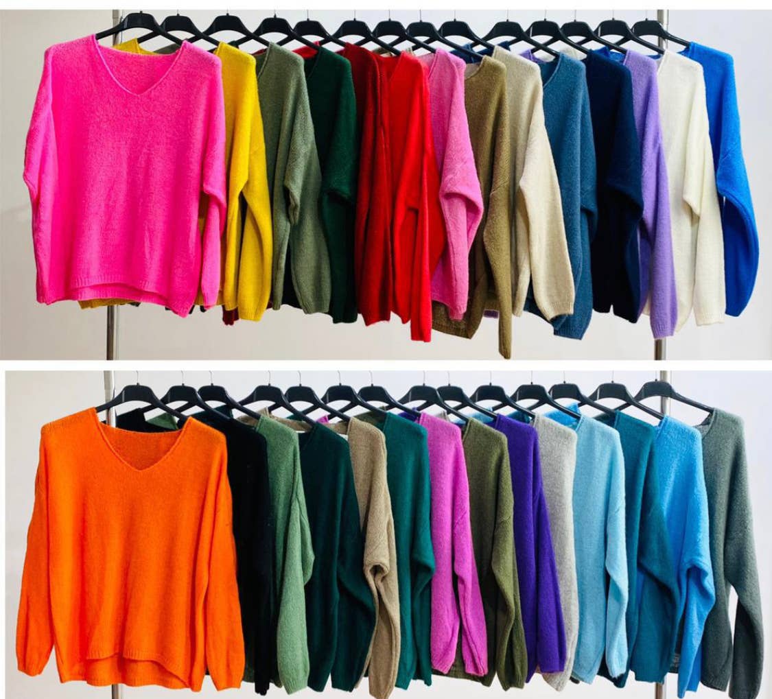 257 Italian Soft & Comfortable V-Neck Knit Sweater One Size