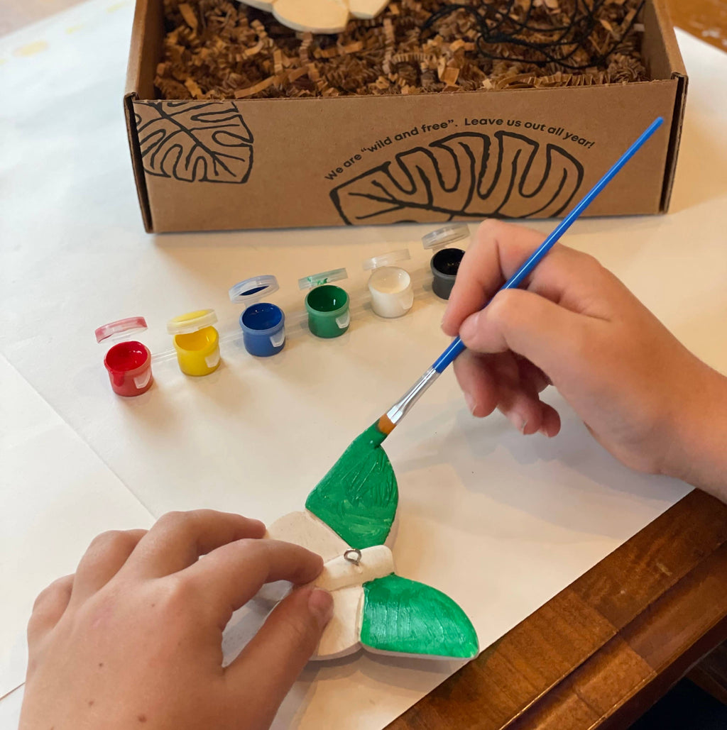 Animal Medley Paint Your Own Ornament Kit