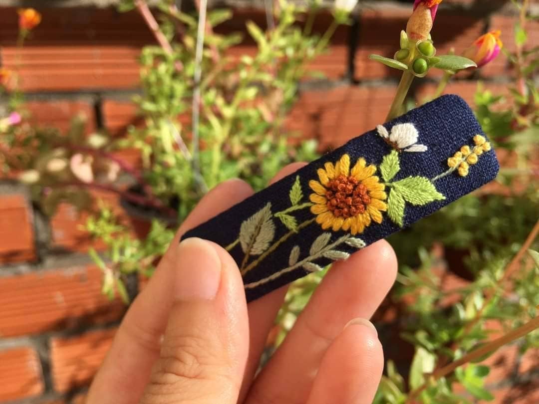 Sunflower Bouquet Embroidered Hair Barrettes
