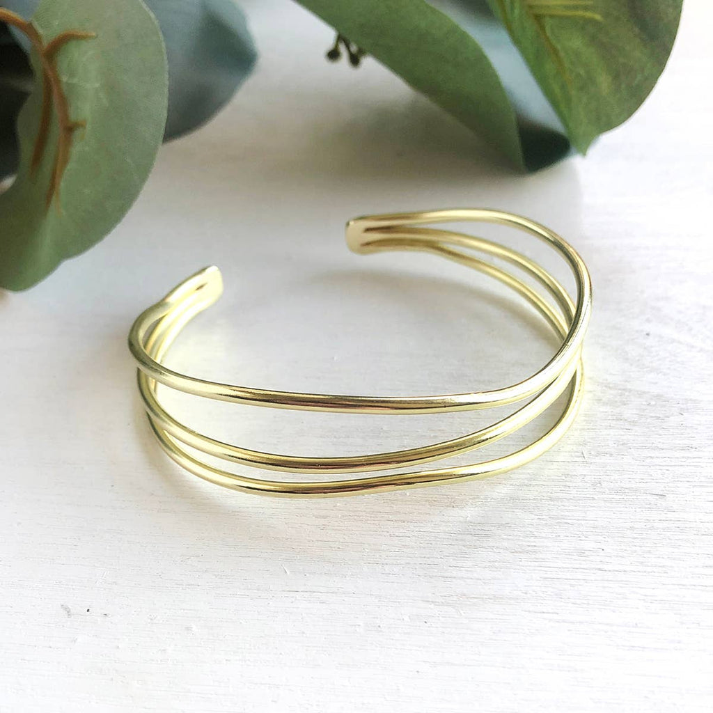 Gold Layered Waves Cuff
